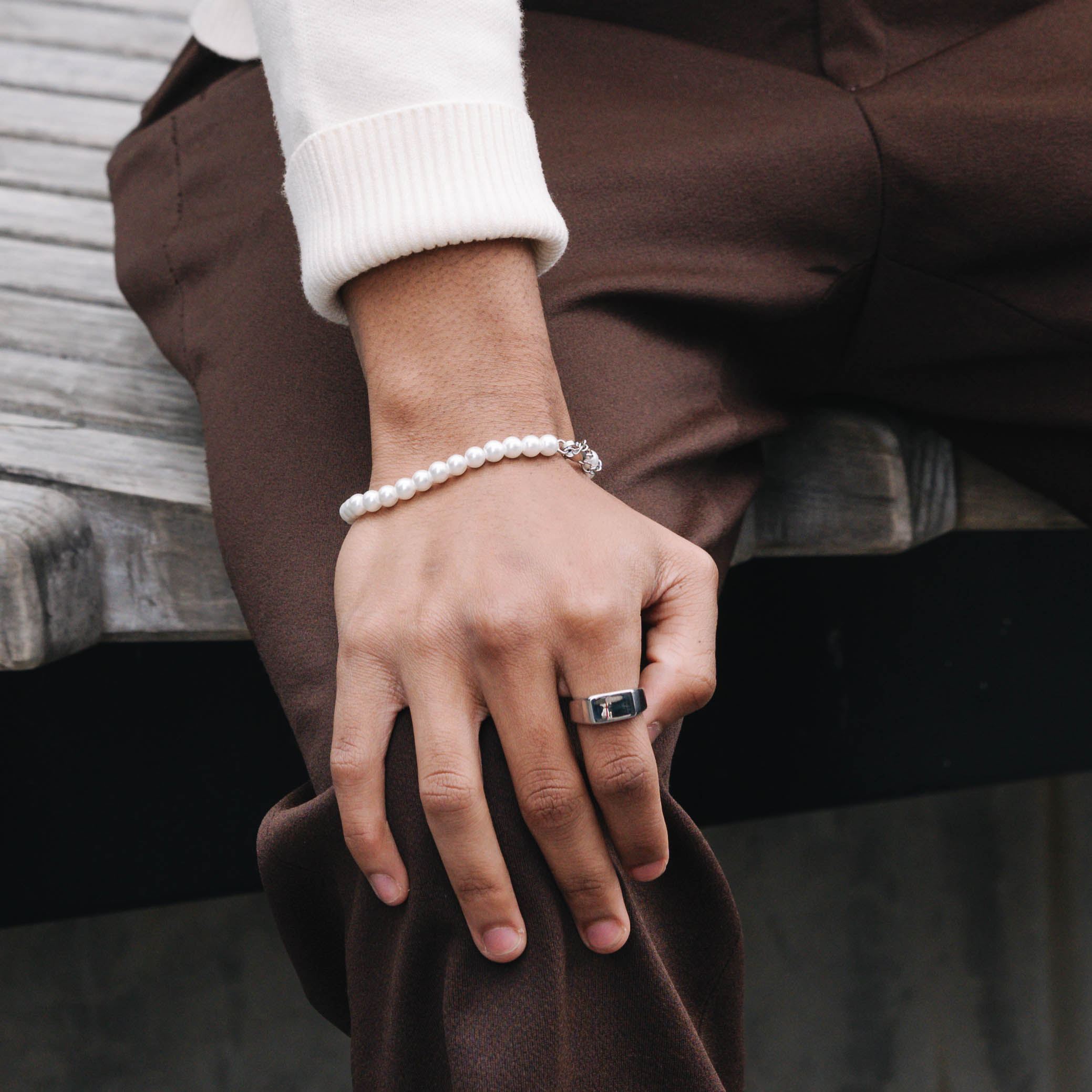 Alpha Set (White Gold)