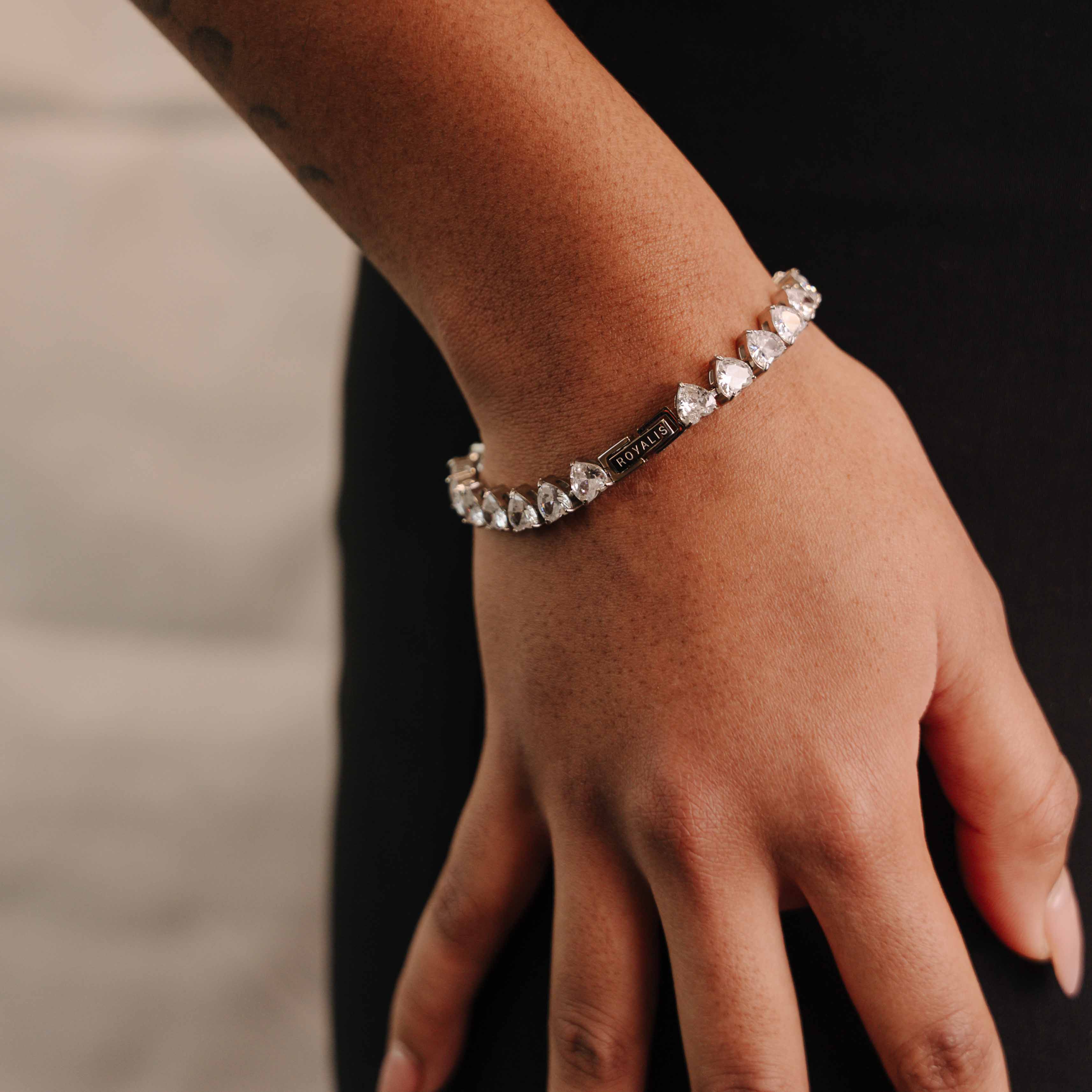 Women's Heart Tennis Bracelet 6mm (White Gold)