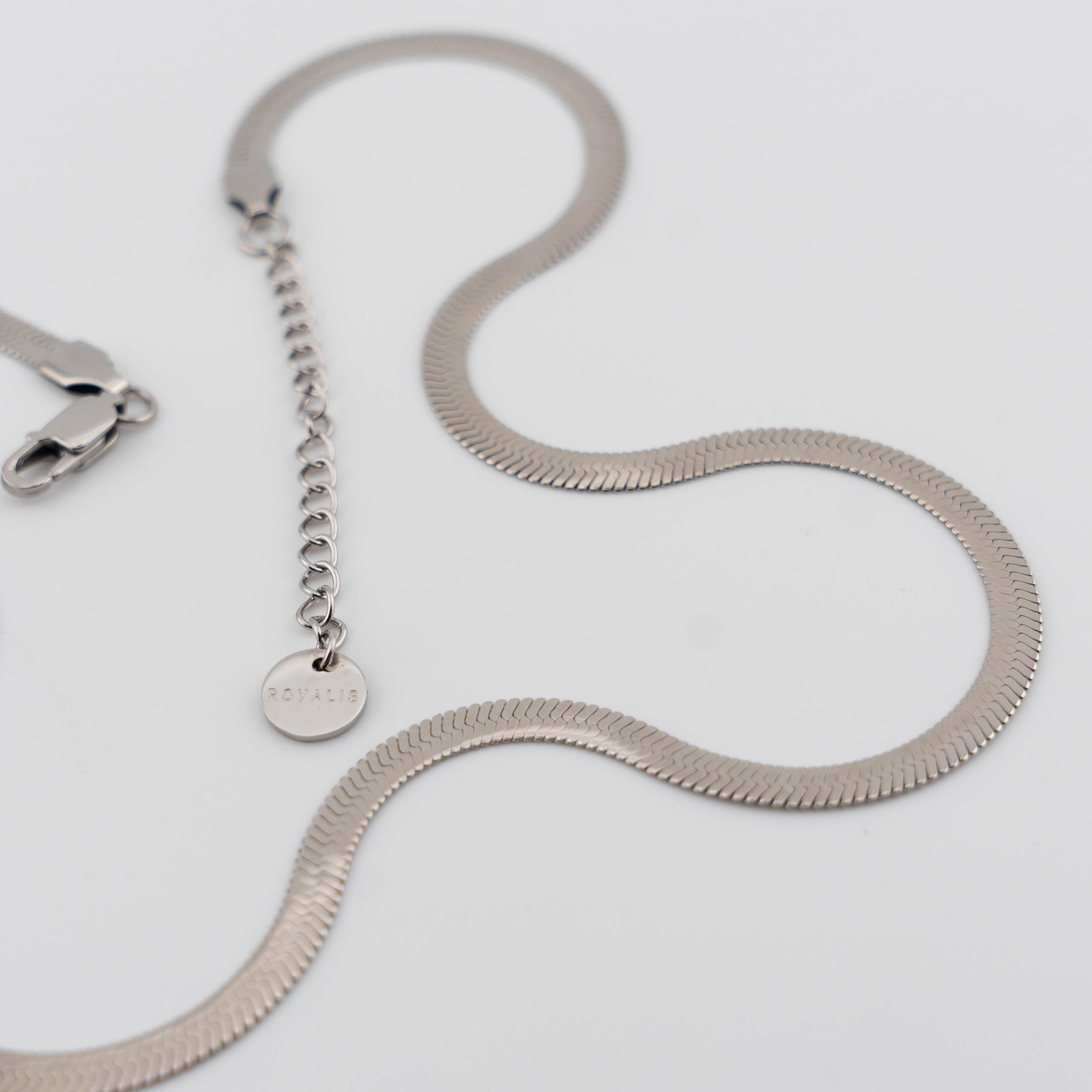 Herringbone Chain (White Gold)
