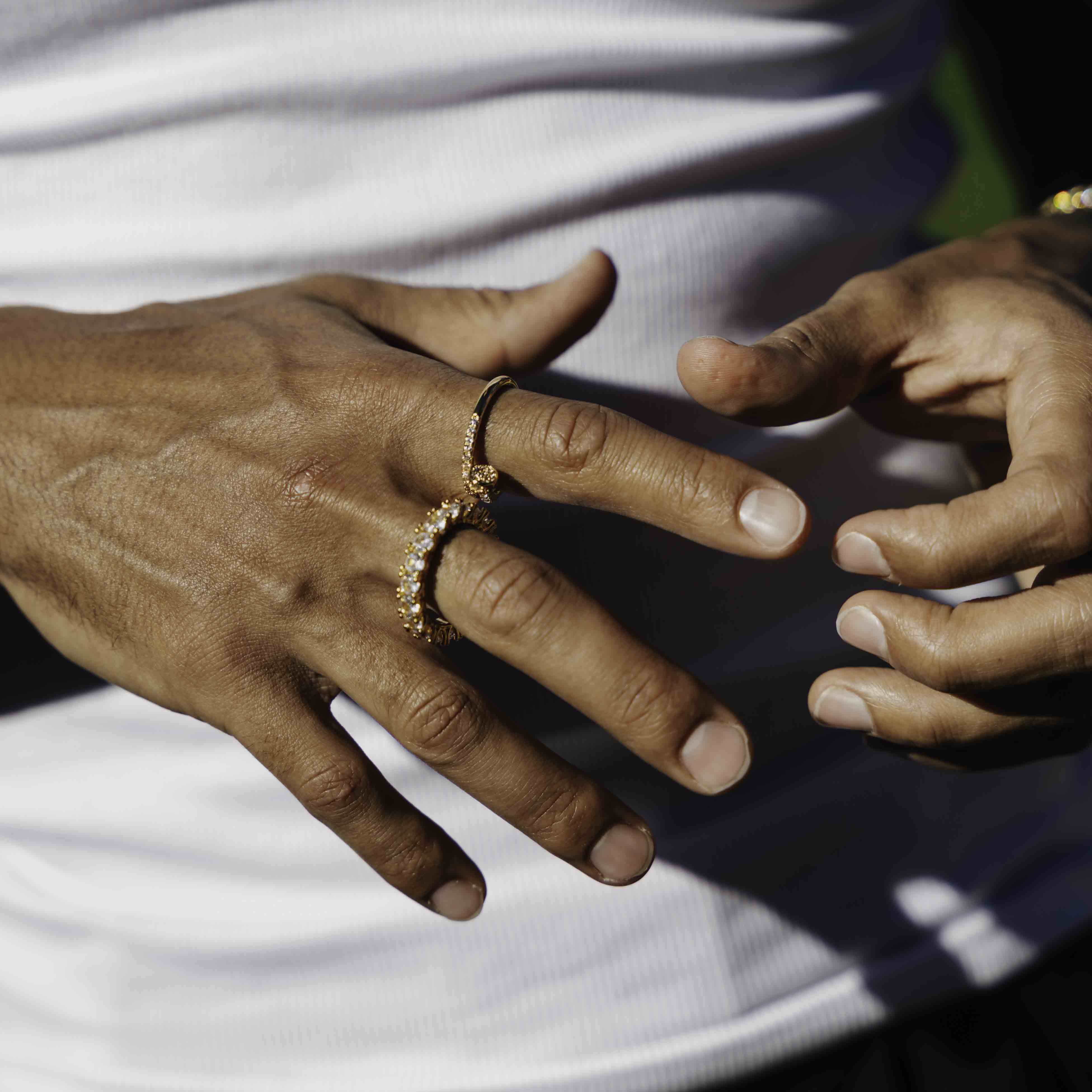 Iced Halo Ring (Gold)