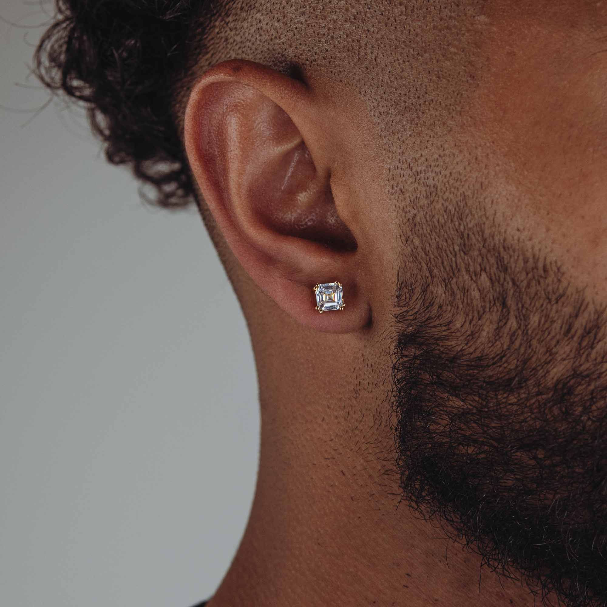 Leon Stud (Gold) - ROYALIS MELBOURNE