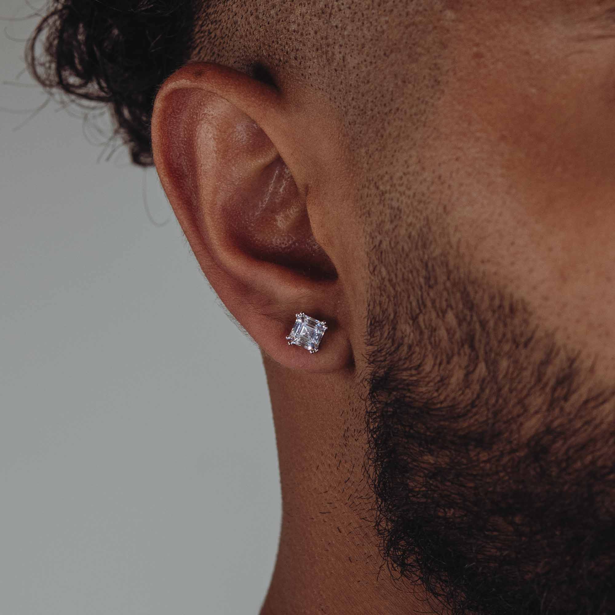 Leon Stud (Silver) - ROYALIS MELBOURNE