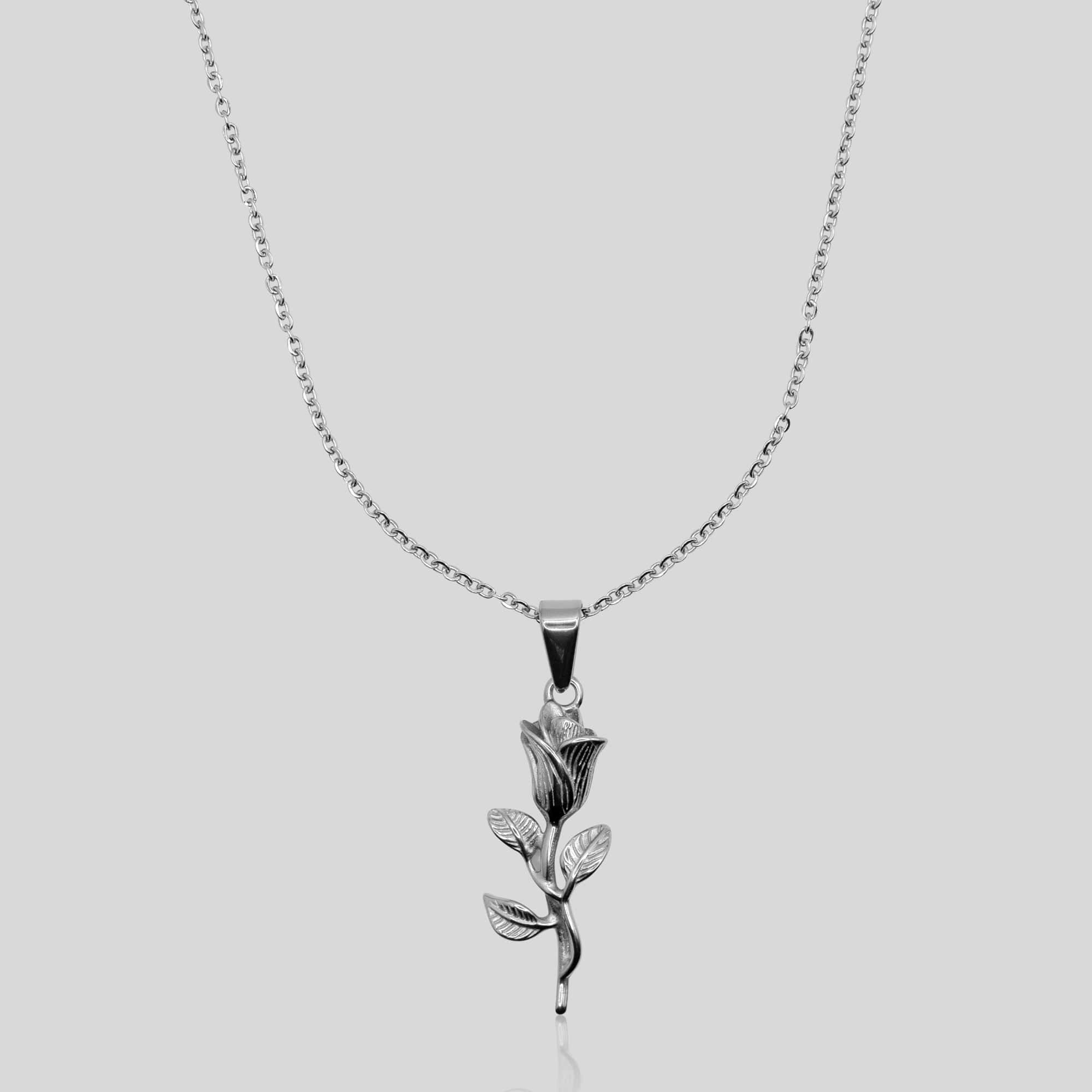 Rose Pendant (White Gold)