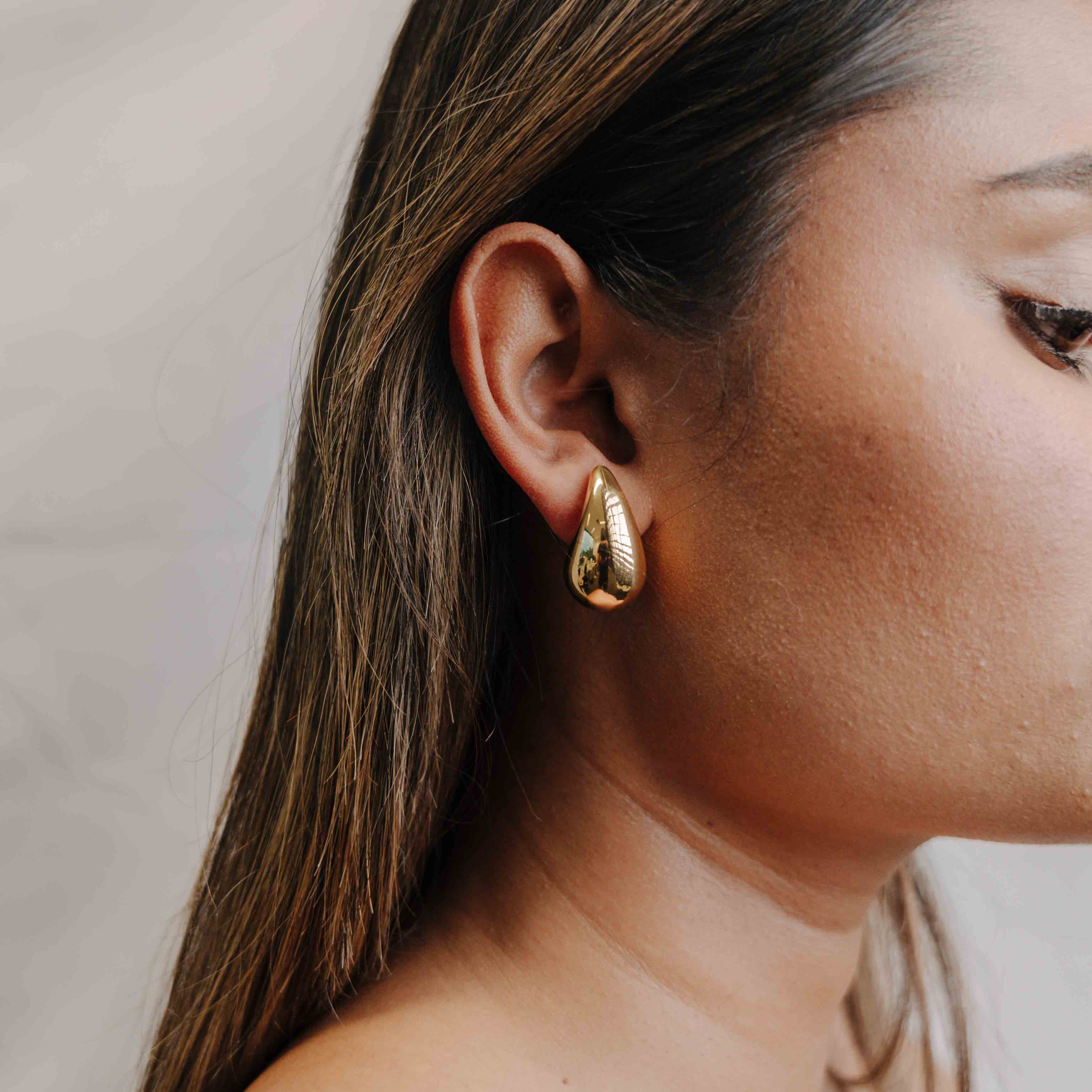 Gia Earrings (Gold)